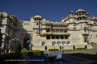 03 City-Palace,_Udaipur_DSC4296_b_H600
